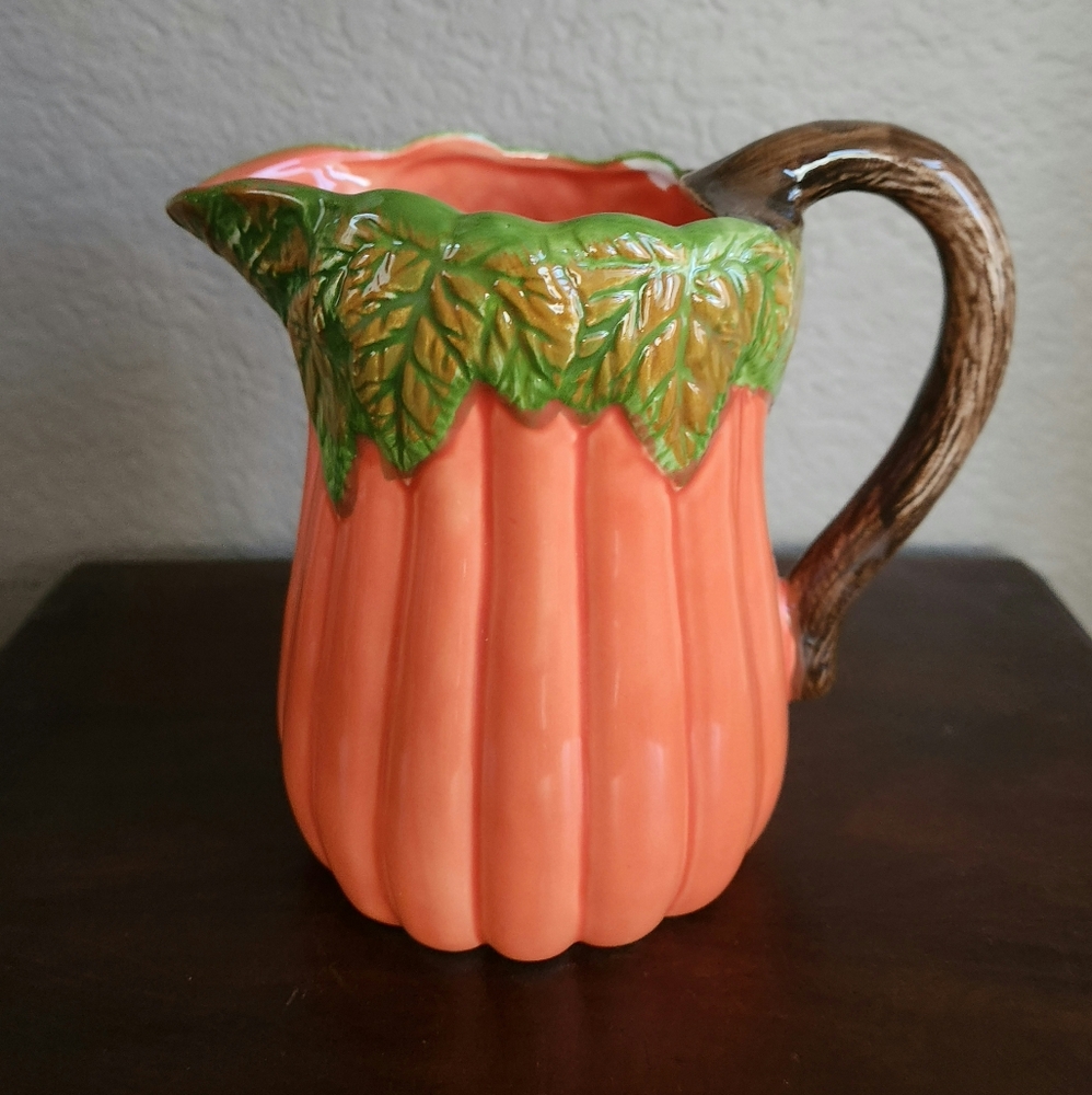 Autumn 🍁🍂 Squash Pumpkin Pitcher by Wang International EUC $17